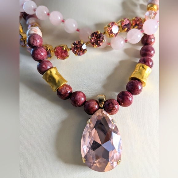 Swarovski Pink & Rose Quartz And Red Turquoise Wrapped Bead Necklace & Earrings - Picture 2 of 12